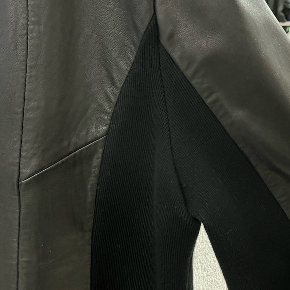 Elie Tahari Weave Pattern Leather Jacked - Picture 6 of 8